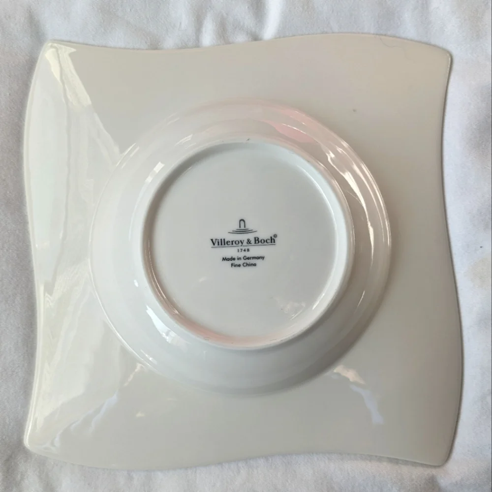 Villeroy & Boch New Wave Wide Rim Soup Bowl